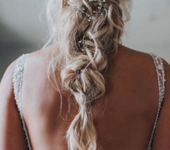 HALF UP/UPDO