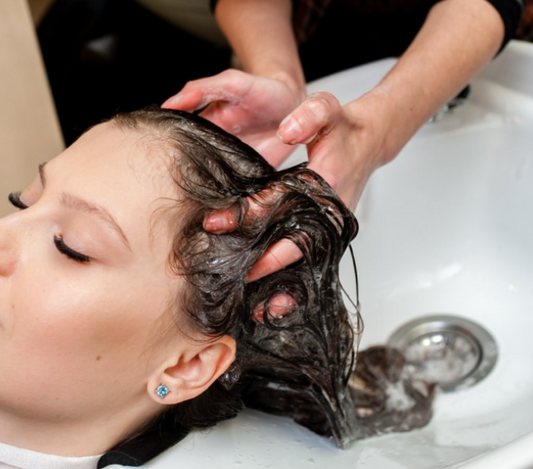 SCALP MASSAGE WITH WARM TOWEL